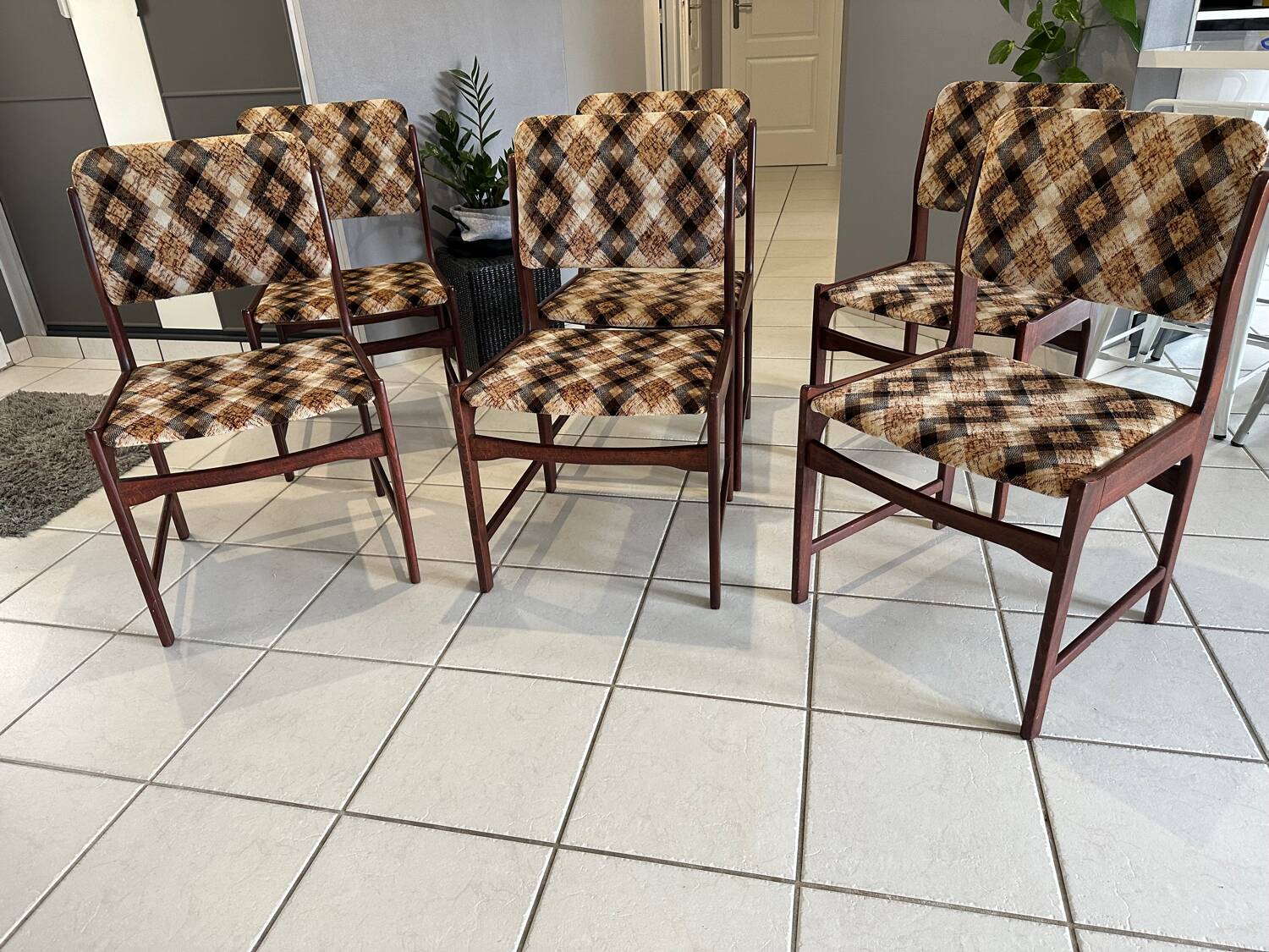 Set of 6 vintage Scandinavian chairs from the 1970s