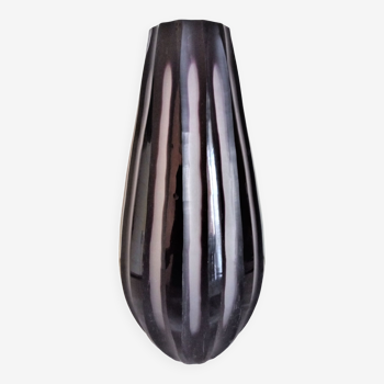 Vase Art Déco en verre épais taillé à la main en traits verticaux irréguliers H30