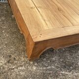 Opium coffee table