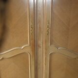 Solid oak cabinet from the 60s 2 doors with locks and keys