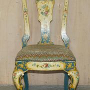 Paire de chaises Regency antiques et table assortie