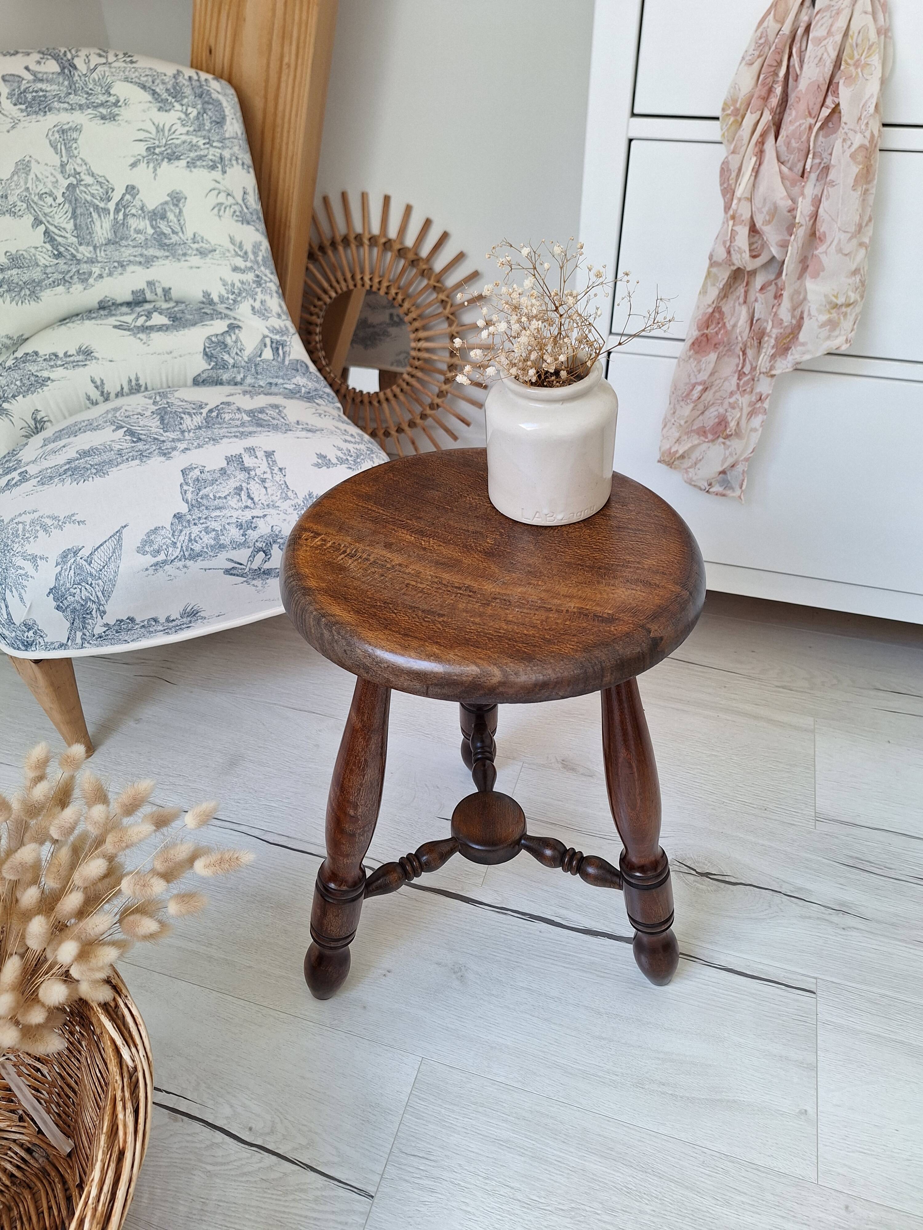Vintage tripod stool