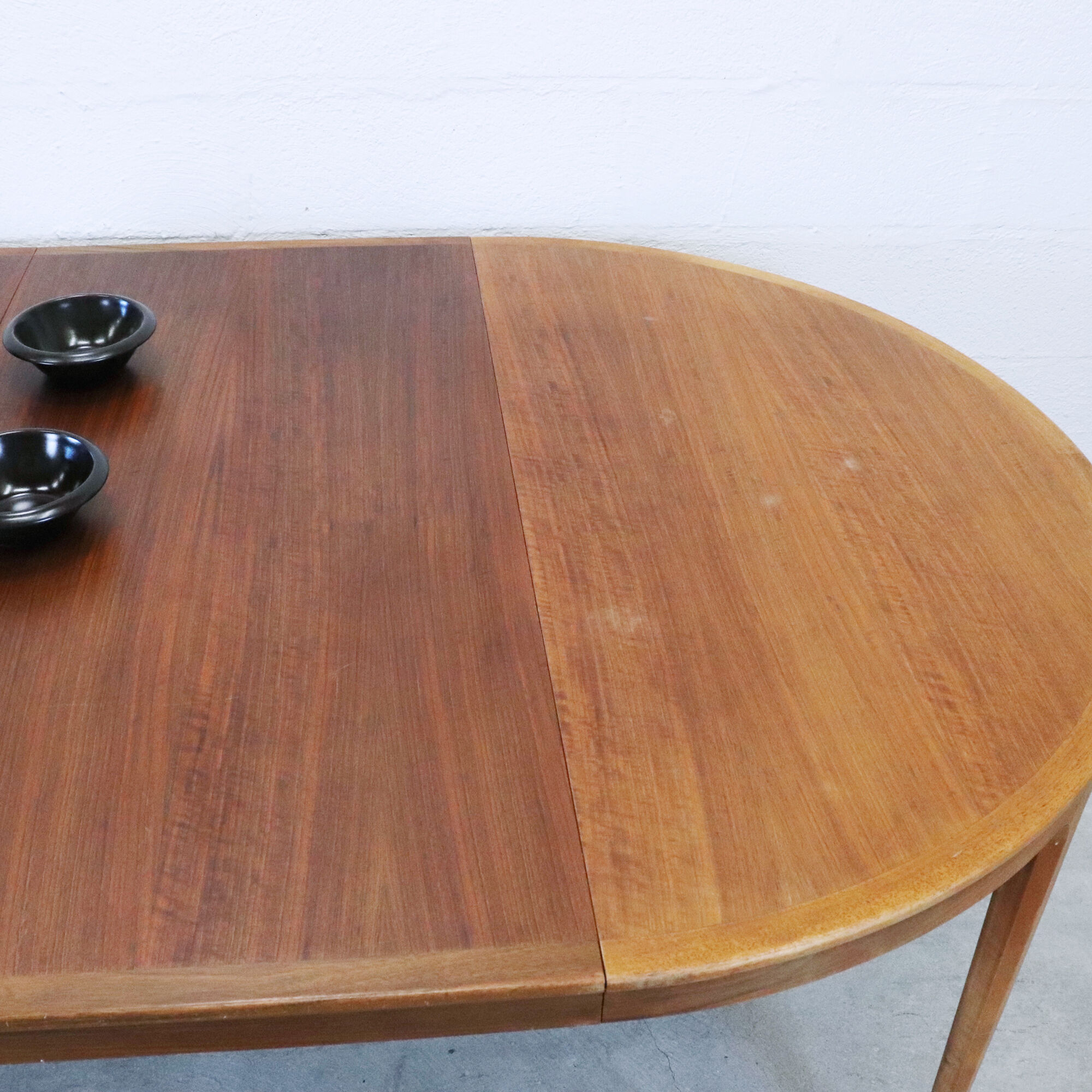 Walnut dining table, Bodafors, 1960