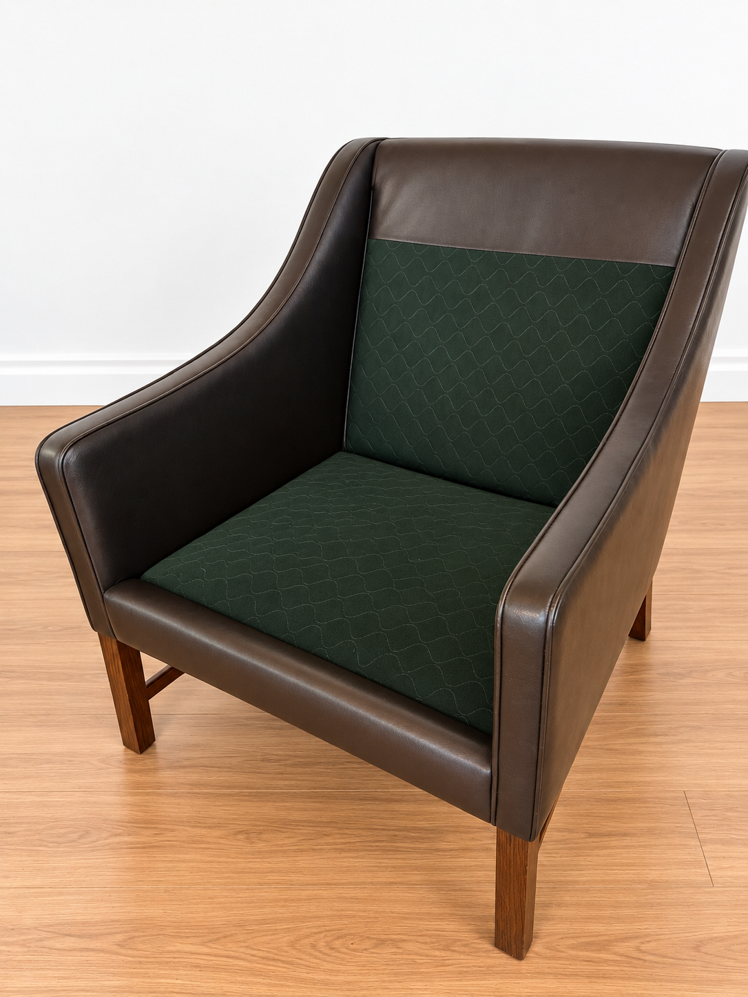 Fredrik Kayser mid-century leather & rosewood lounge chairs – brown leather