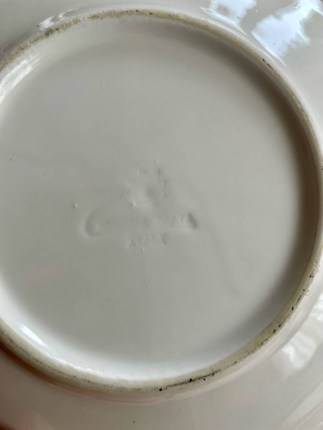 Set of 4 speckled black and white ceramic plates made in Italy