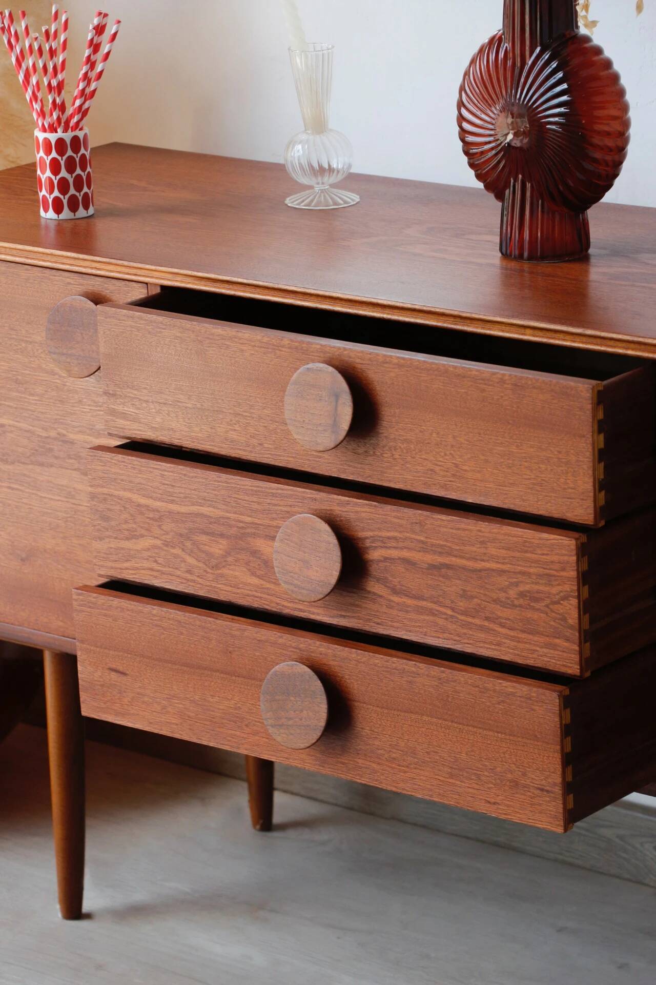 Petite enfilade scandinave sapelli – Design anglais années 60