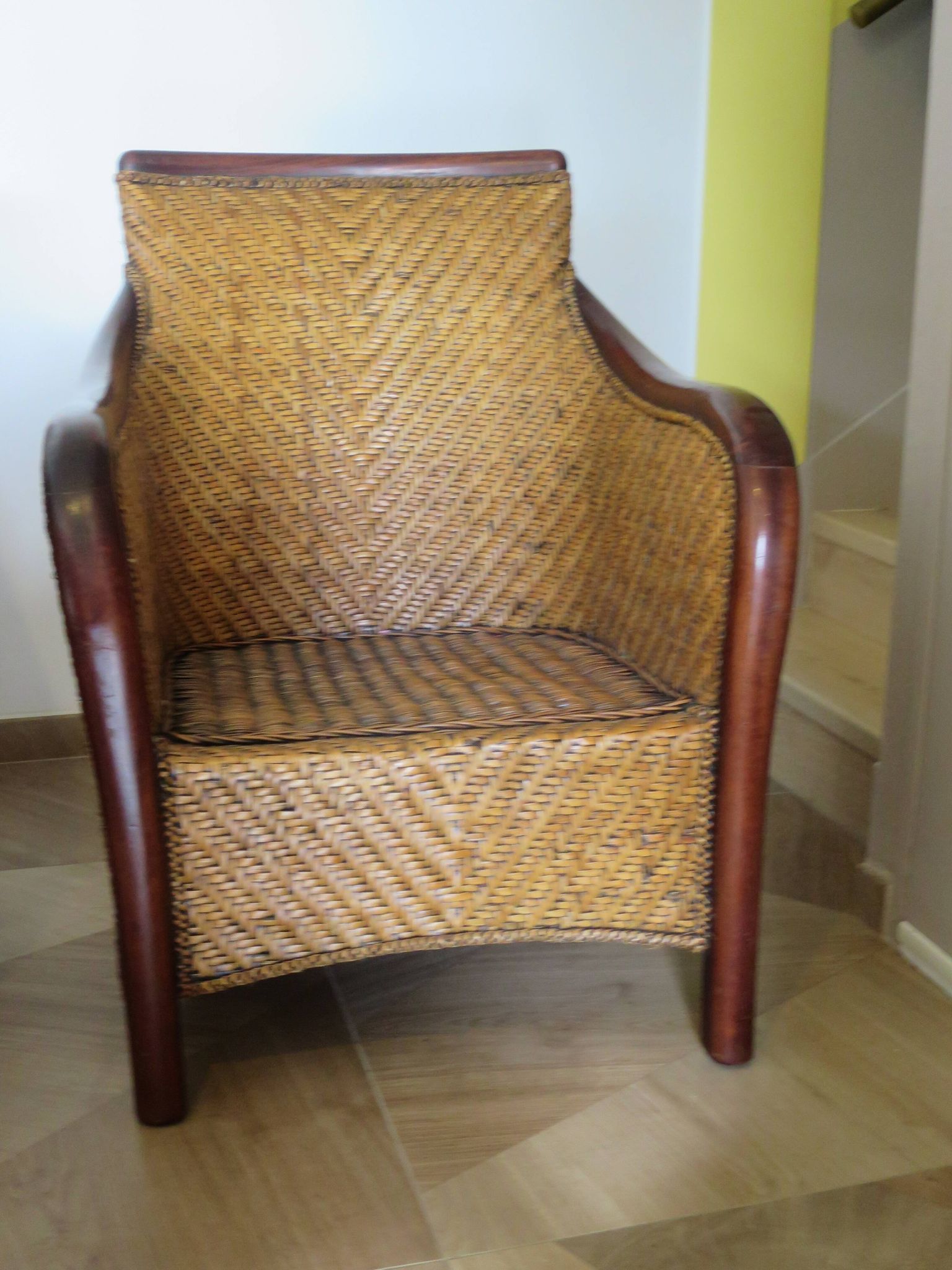 Set of 2 armchairs in woven rattan and exotic wood, 1980s