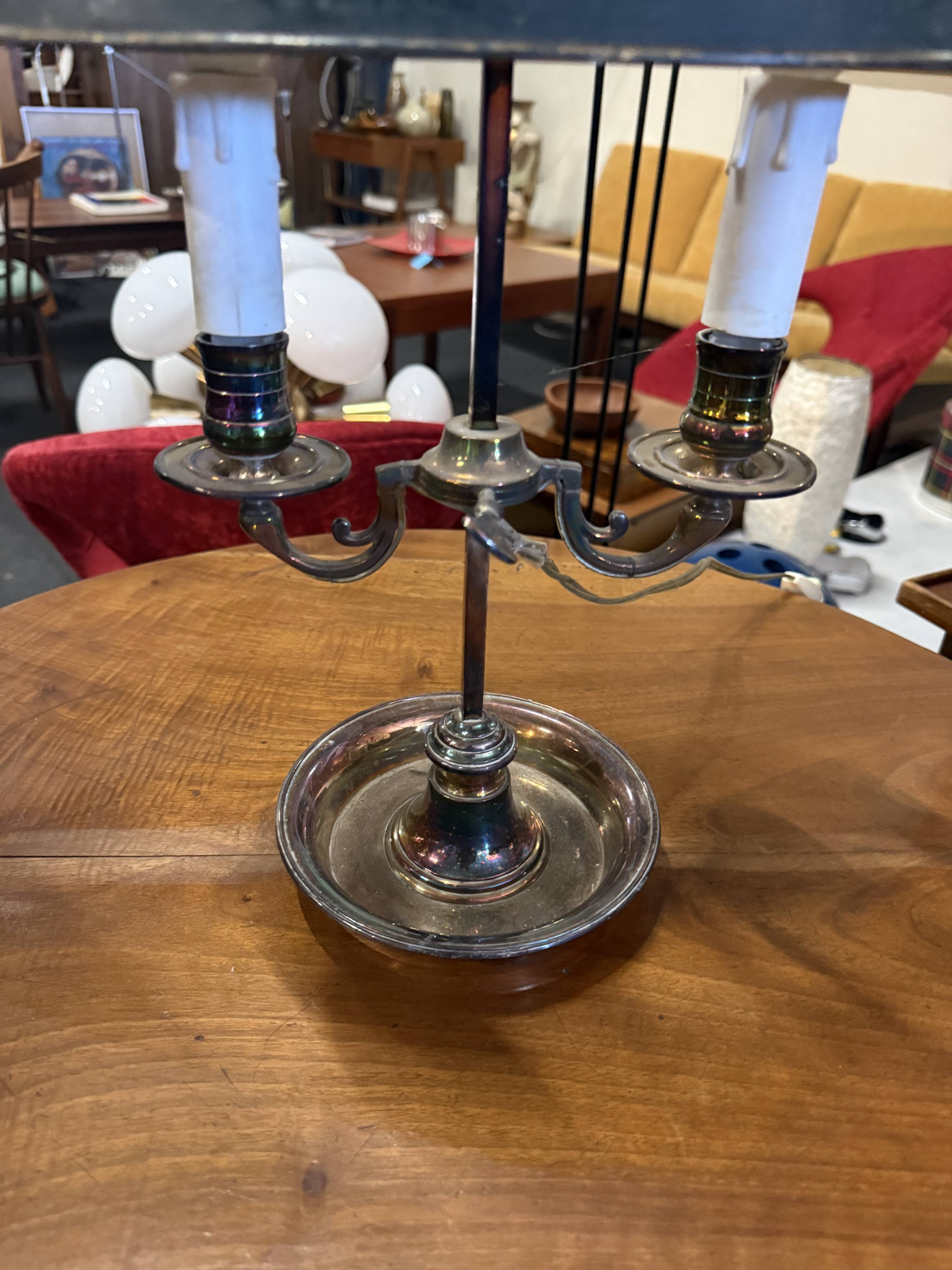 Silver-plated metal base bouillotte lamp