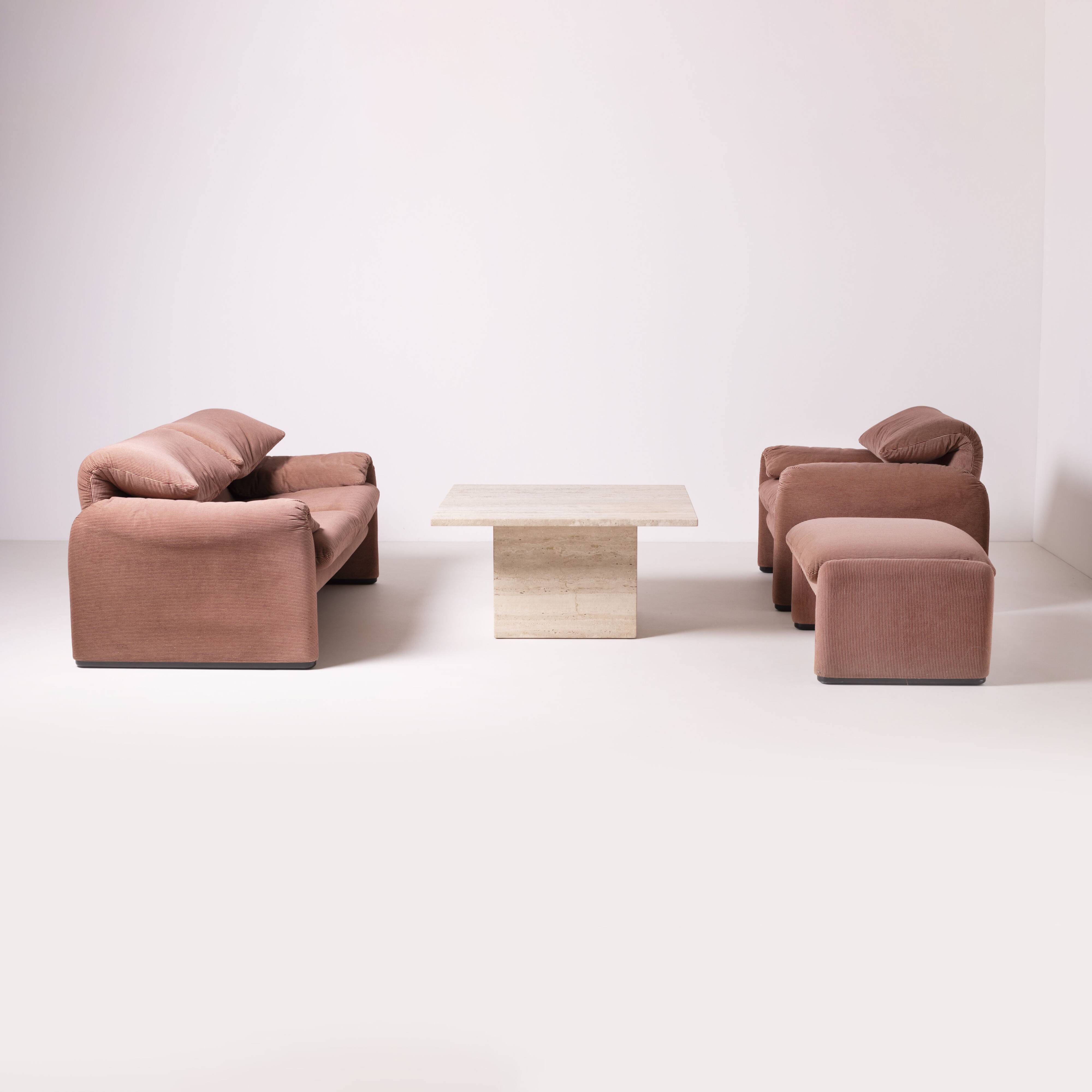 Postmodern travertine stone coffe table, Italy, 1980s