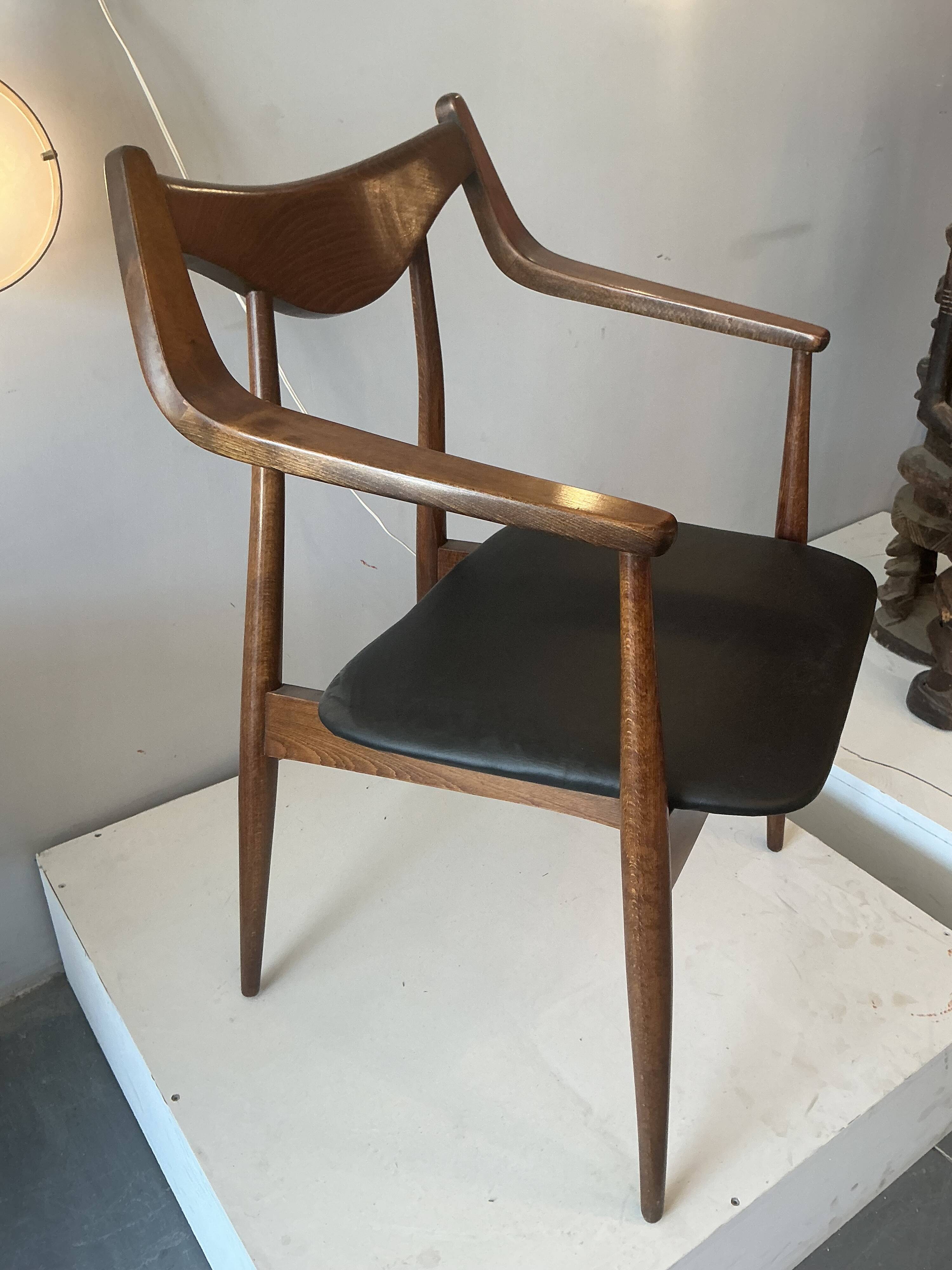 Office armchair by Heczendorfer László