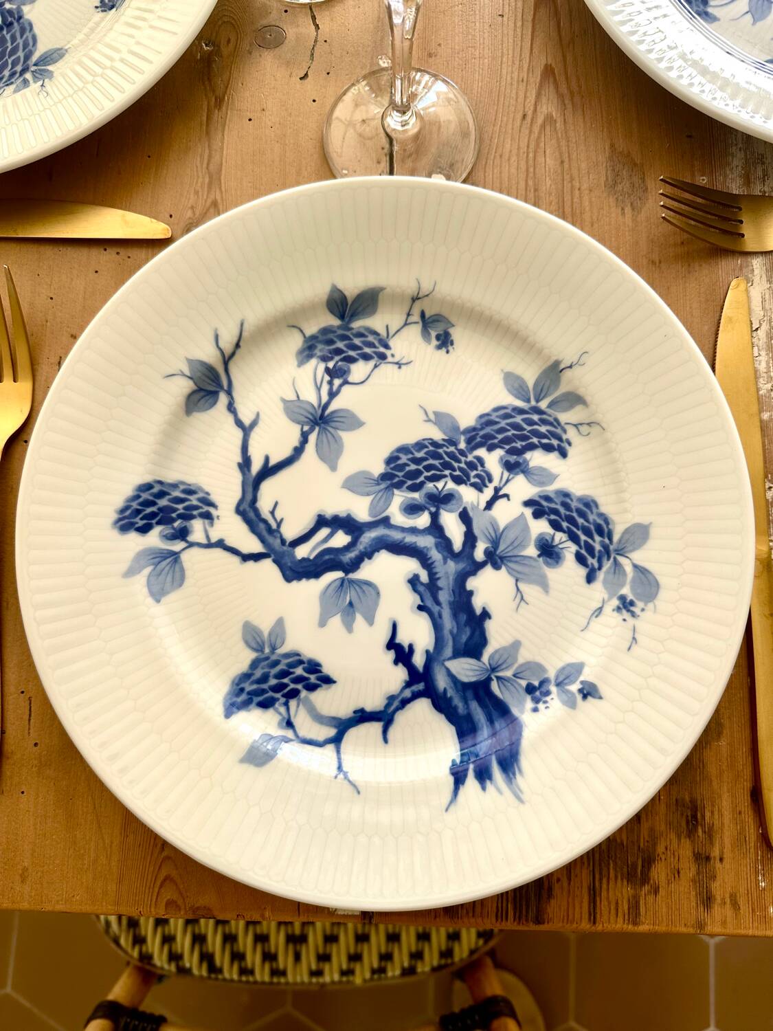 Set of eight German porcelain plates from the 1950s