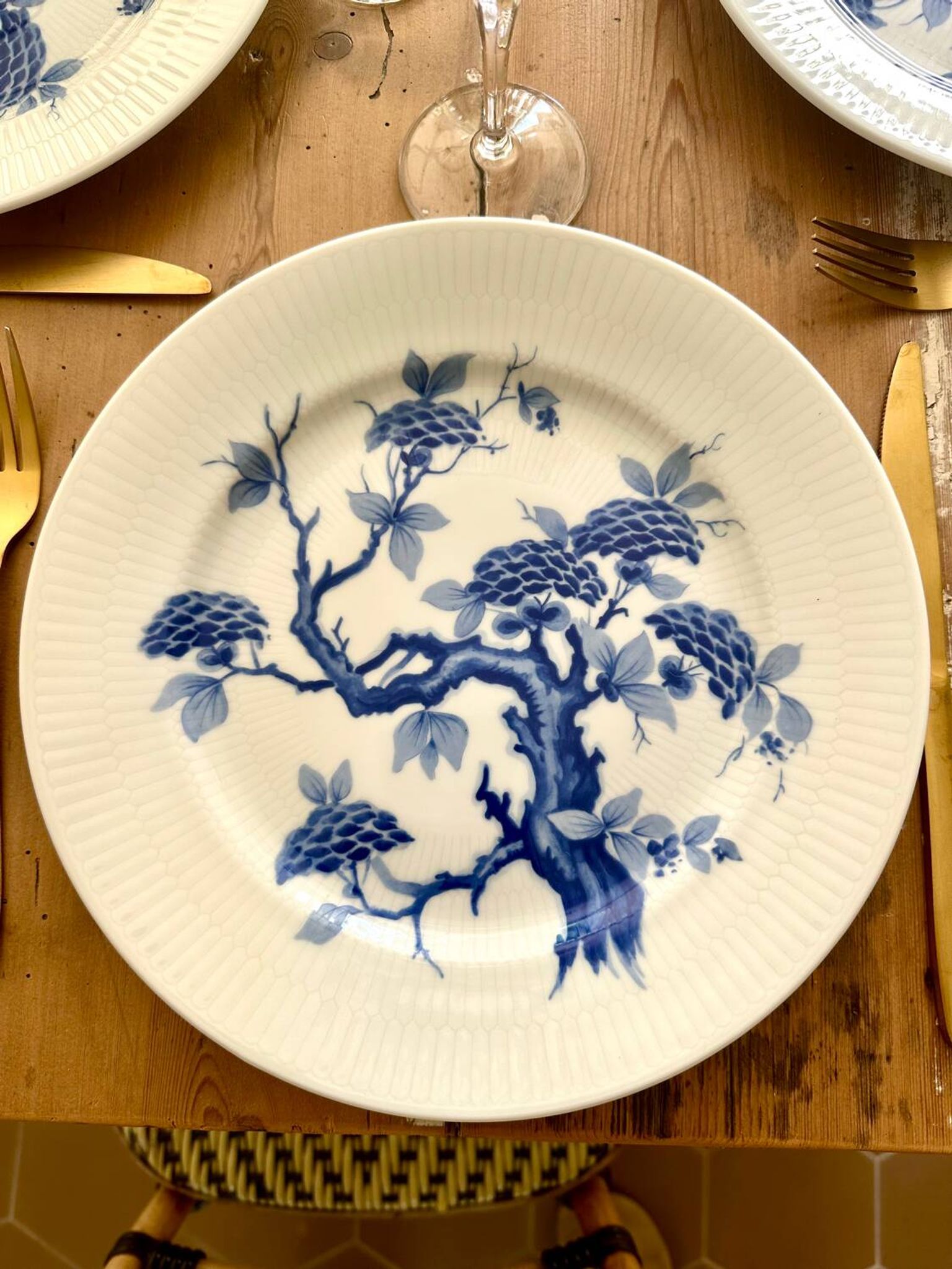 Set of eight German porcelain plates from the 1950s