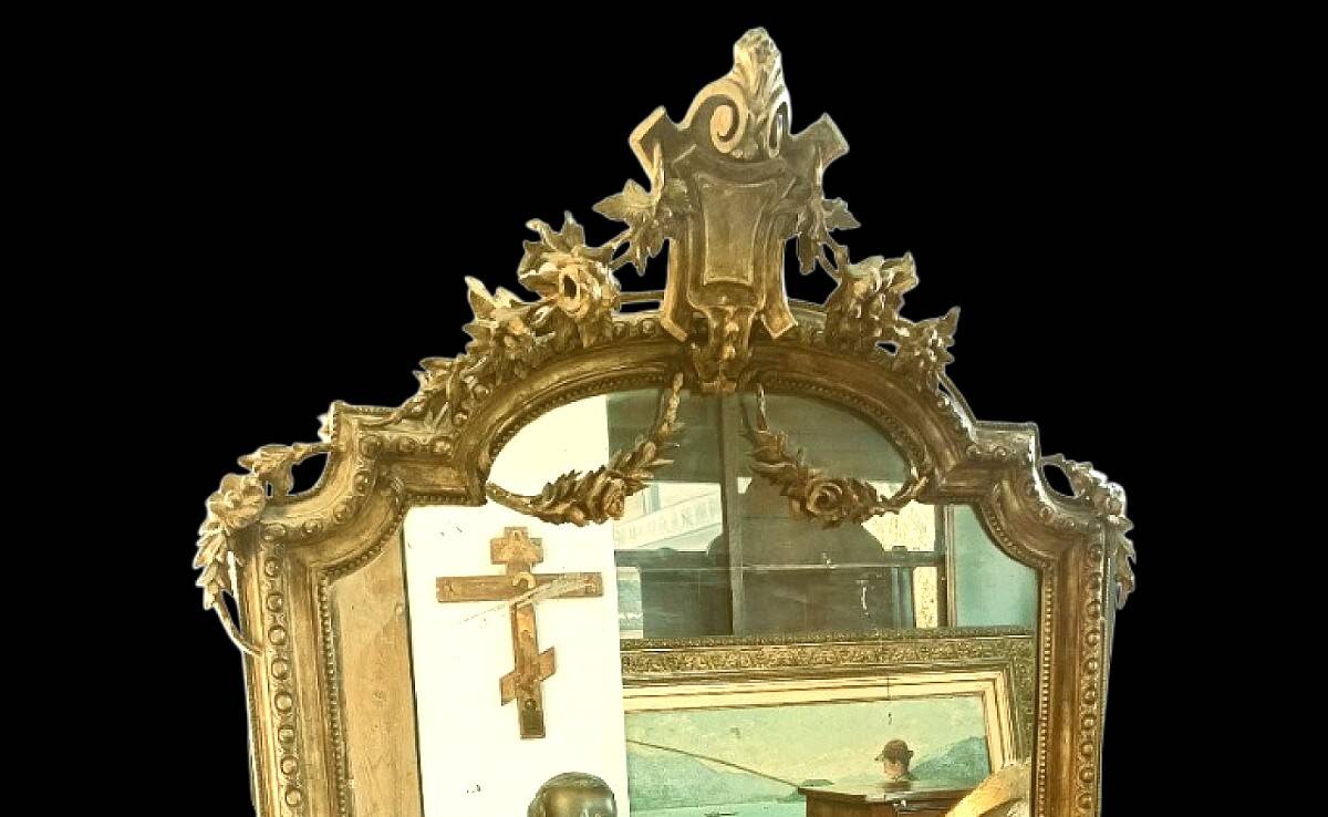 Large 19th-century gilded wooden mirror