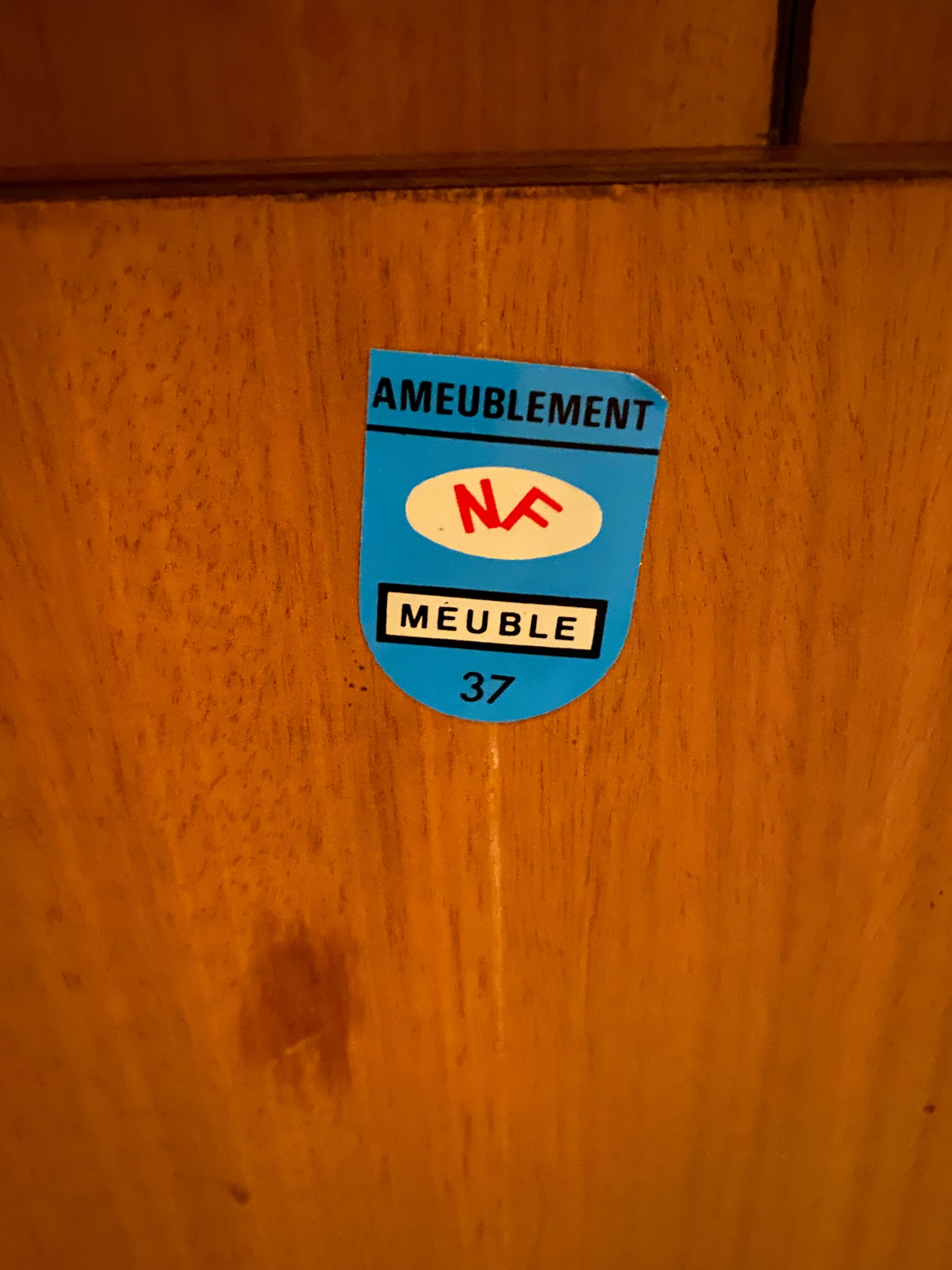 Extendable vintage dining table