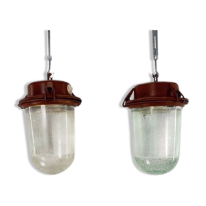 2 suspensions industrielles