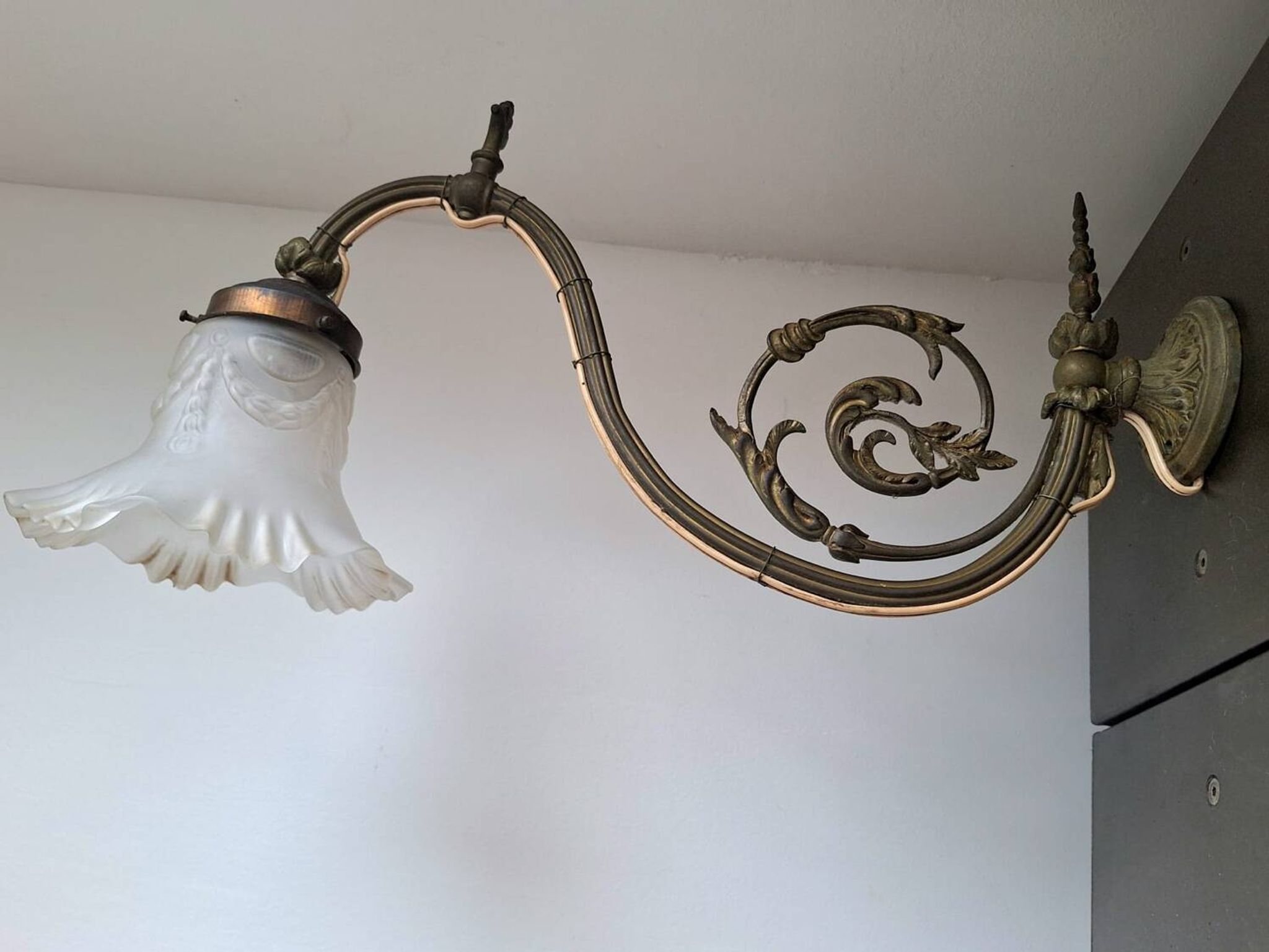 Art Deco wall light, antique lighting