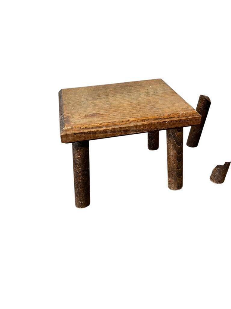 Stools/plant stands/vintage wooden side table