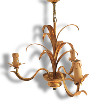 Lustres à décor de palmes en laiton doré