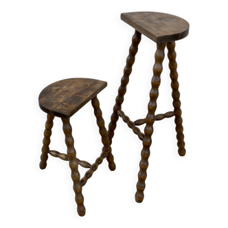 Set of 2 high and low tripod stools with turned legs, vintage plant holder, 1960s