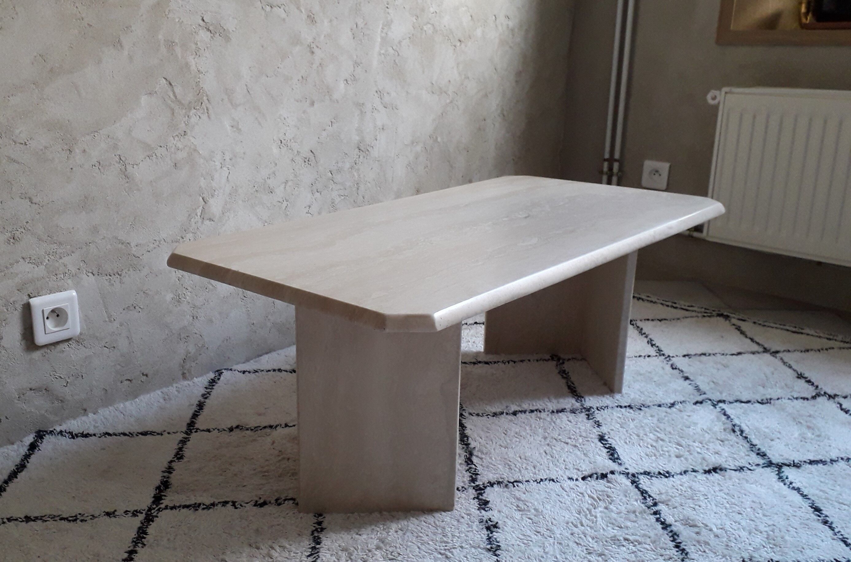 Low table in travertine