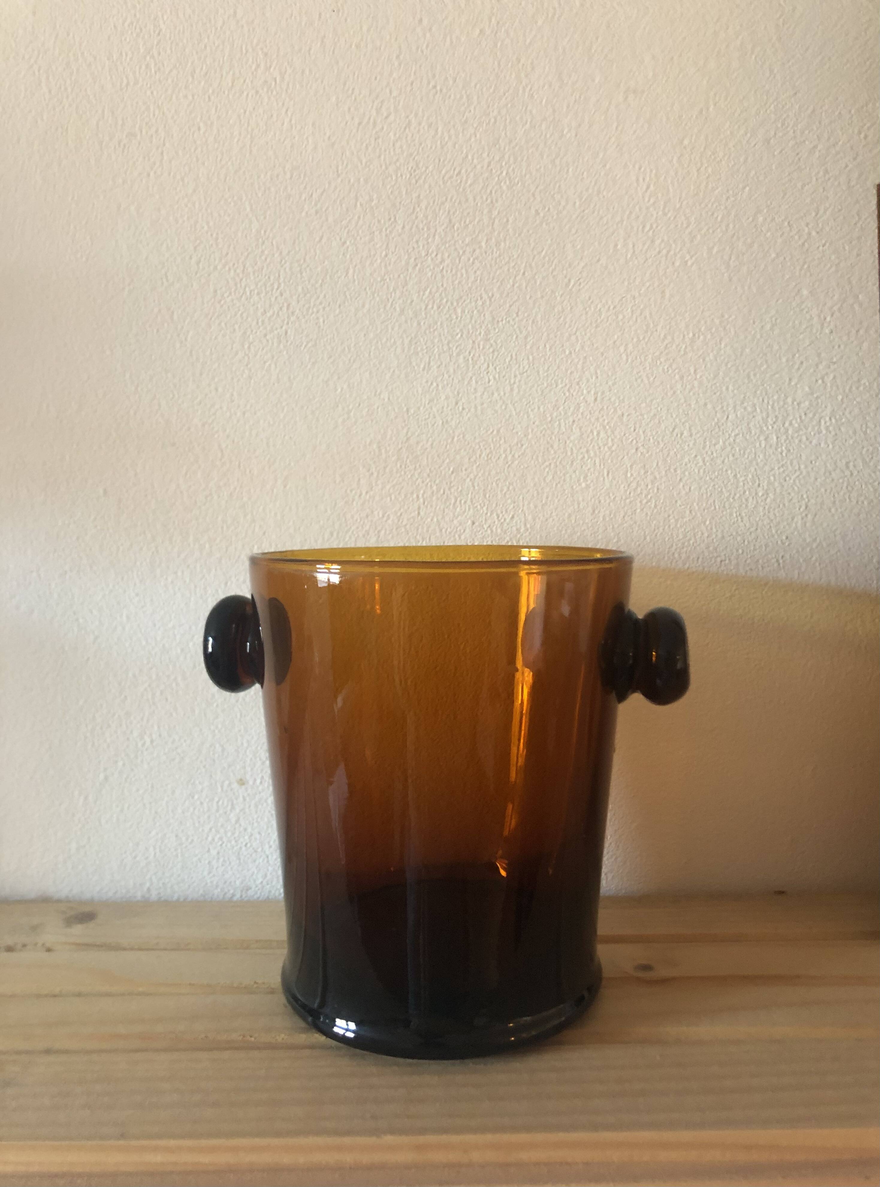 Vintage ice cube tray