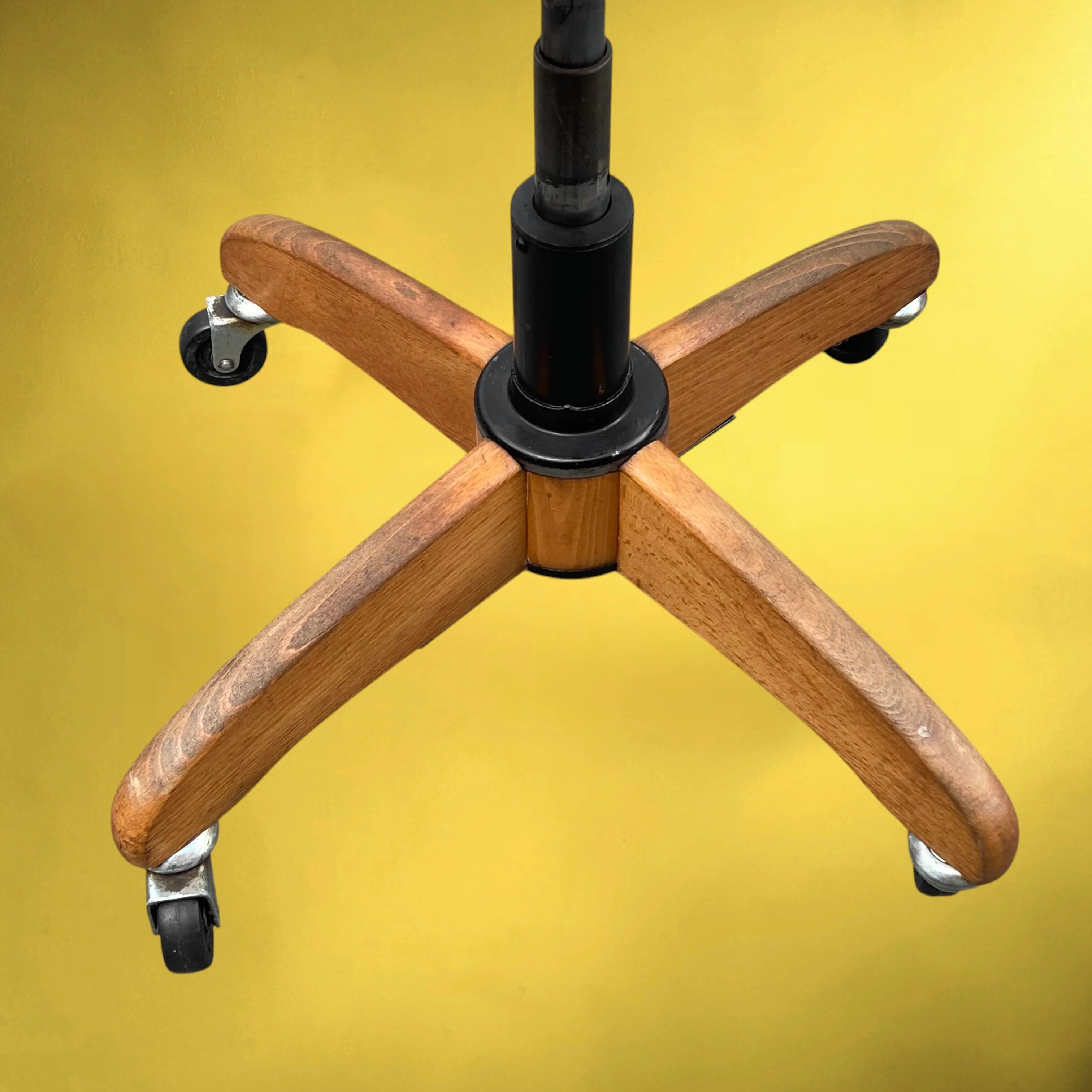 Polster office chair Gleich Klöber in green faux leather, wood and metal – mid-century