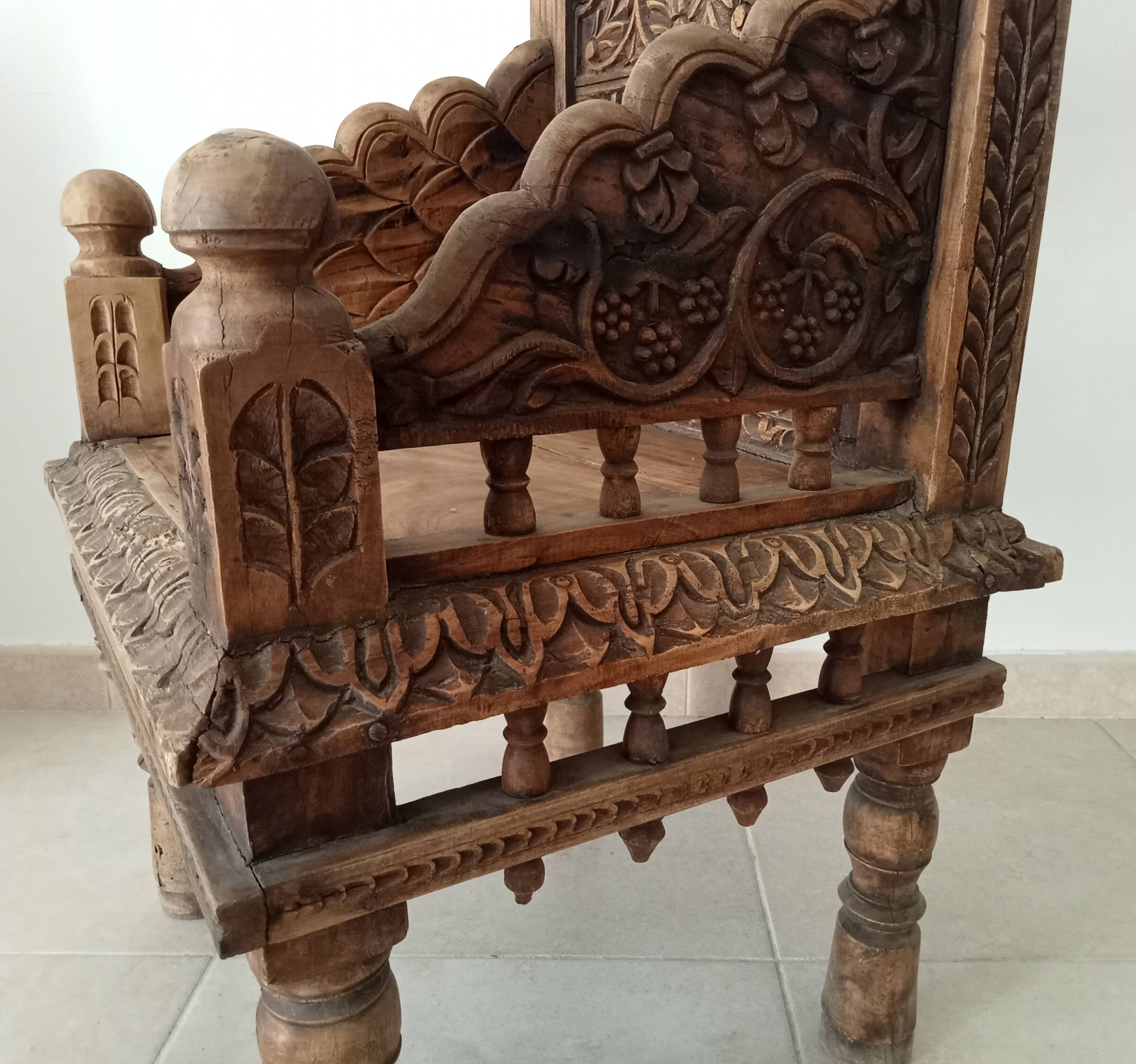 Fauteuil ancien Pidha Num2 Radjastan XIXeme en Palissandre massif