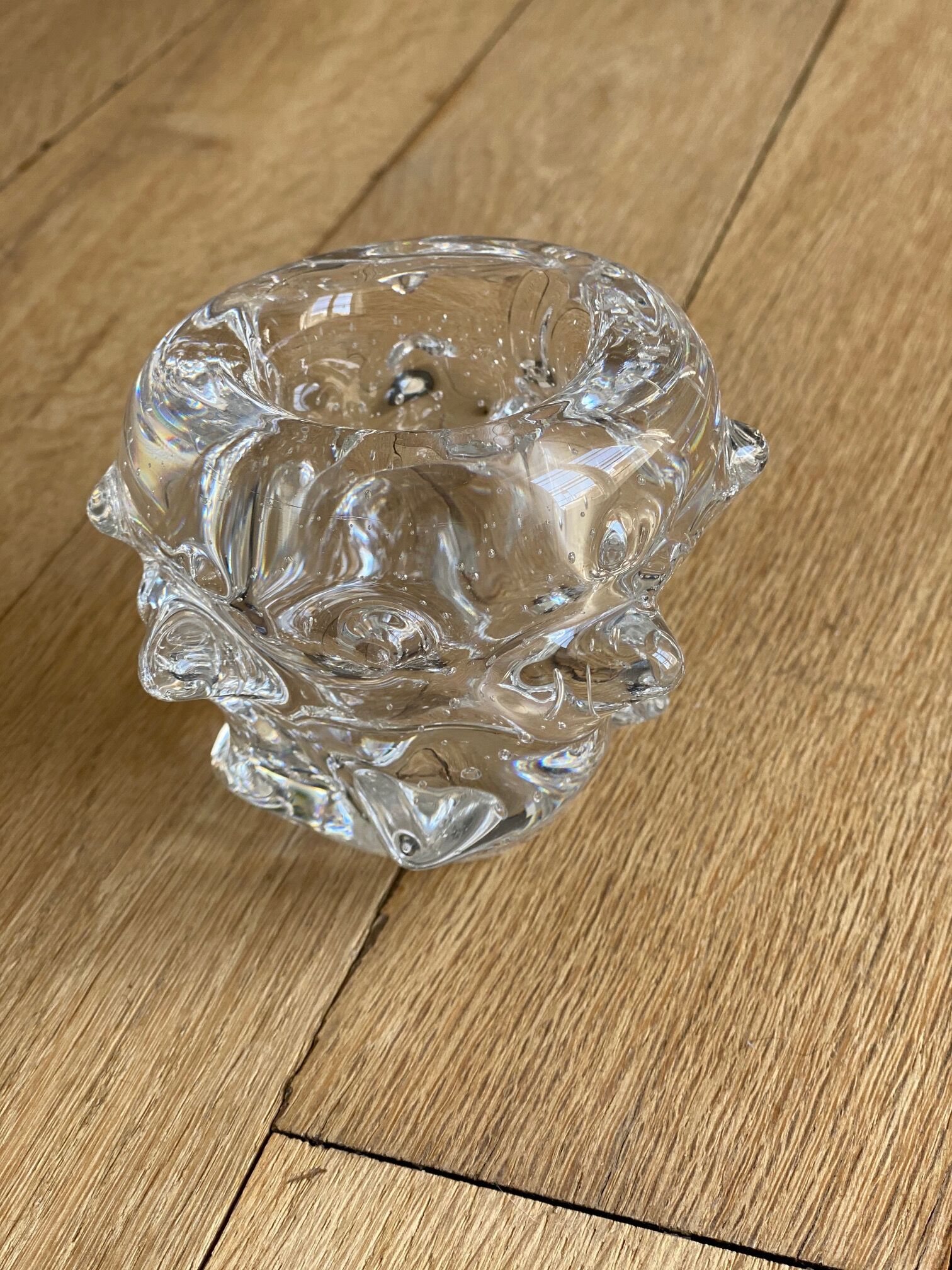 Bubbled crystal vase signed Schneider