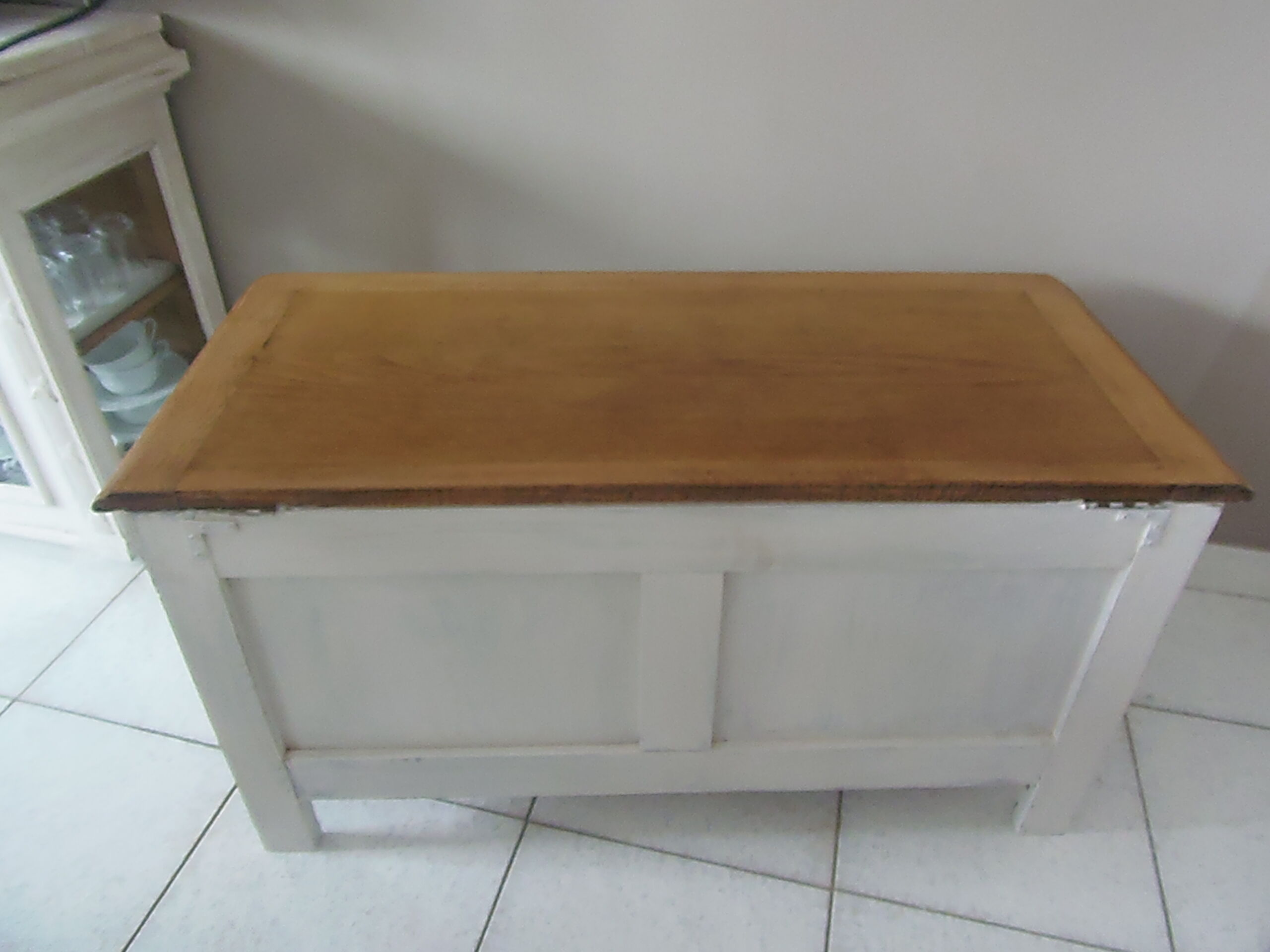 Former trunk style Louis XV in  oak