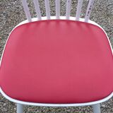 Set of 4 Scandinavian style chairs from the 50s in white lacquered wood and red skaï patties