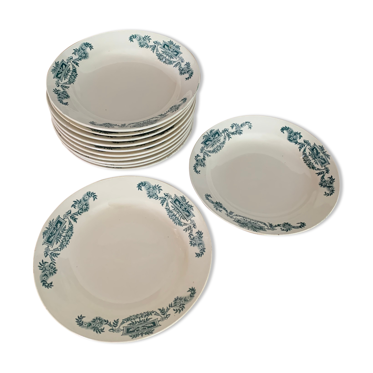 Service 12 assiettes terre de fer