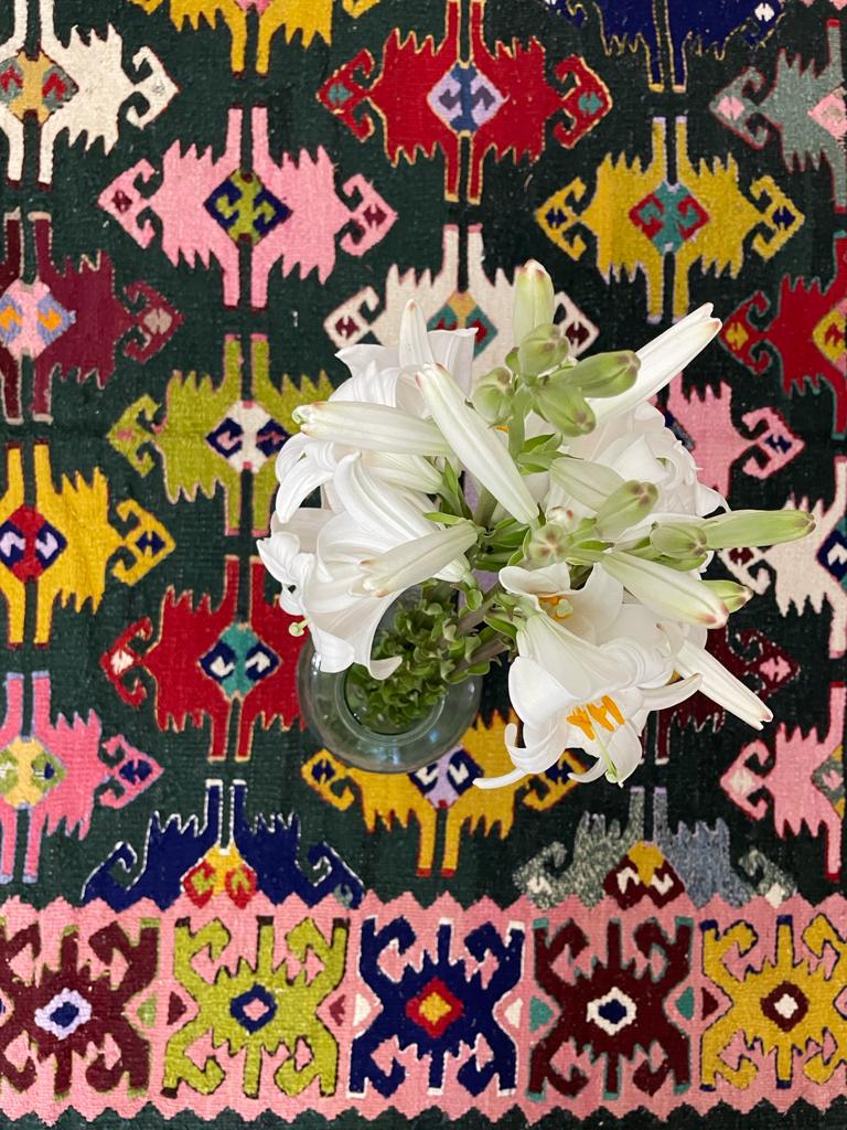 Gorgeous old Romanian kilim, geometrical design, colorful wool tapis kilim Tapis roumain