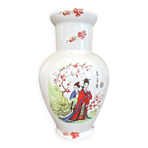 Vase en porcelaine