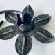 Paire de bougeoirs nénuphar en fer