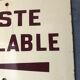 Enamelled plaque bike path