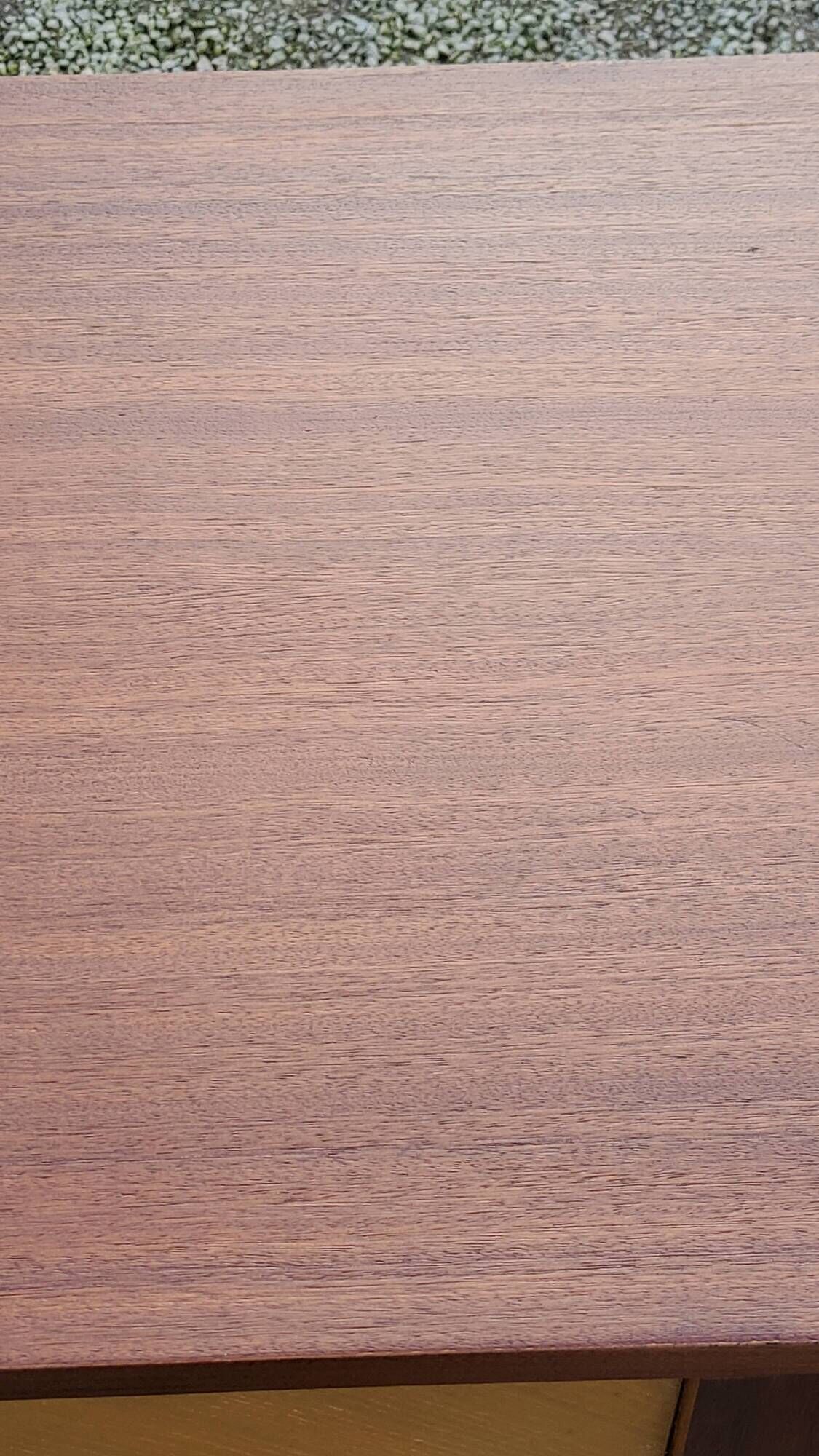Enfilade of the 50s in oak and mahogany feet compass