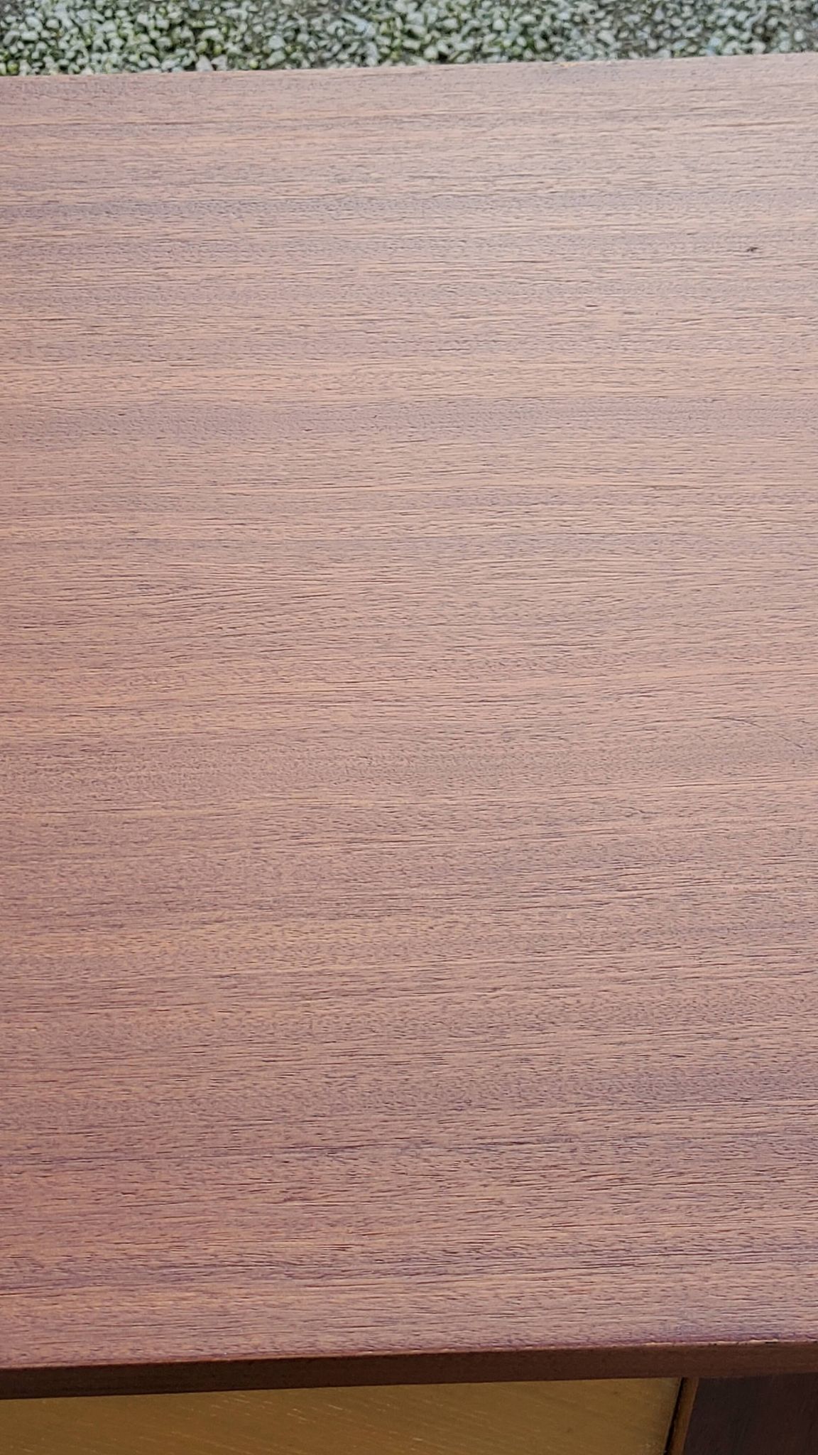 Enfilade of the 50s in oak and mahogany feet compass