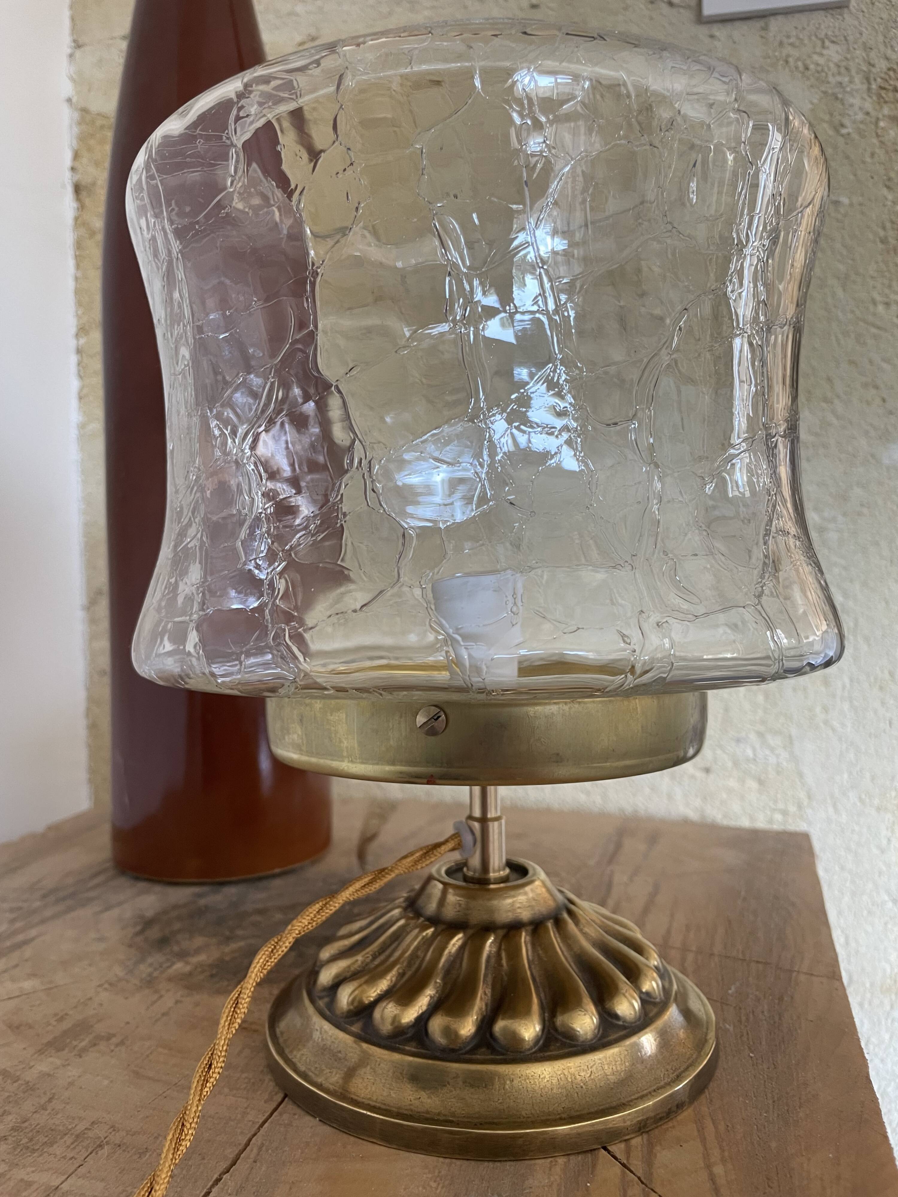Table lamp in cracked glass and vintage gilded brass base