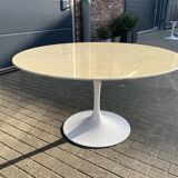 Vintage round Knoll Tulip eettafel (137cm) Marmer