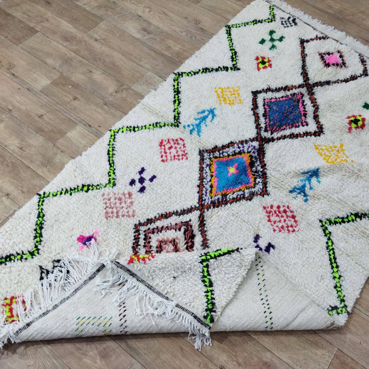Handmade wool Berber rug 242 X 138 CM