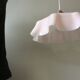 Suspension en opaline des années 30 -40