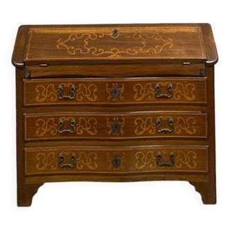 Louis XV curved chest of drawers in precious wood marquetry circa 1900