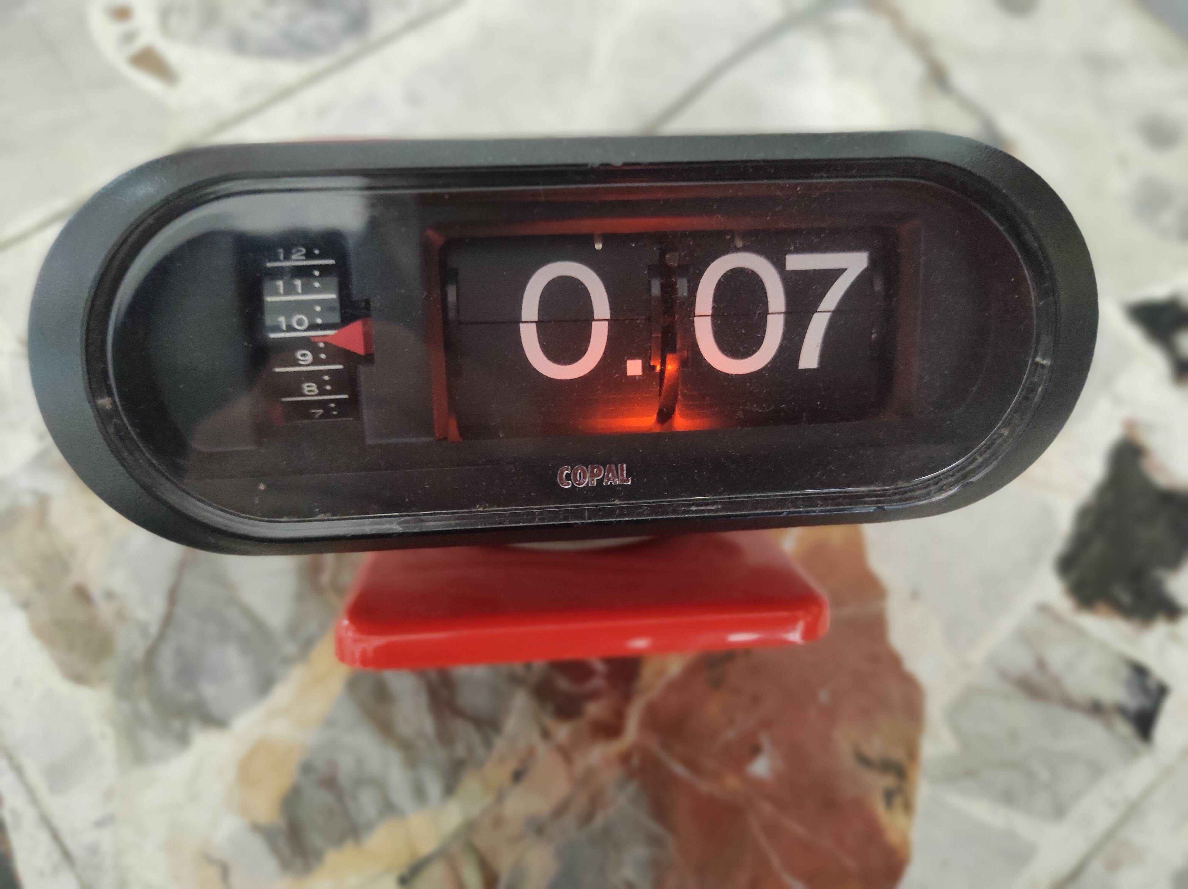 Radio alarm clock valves Copal