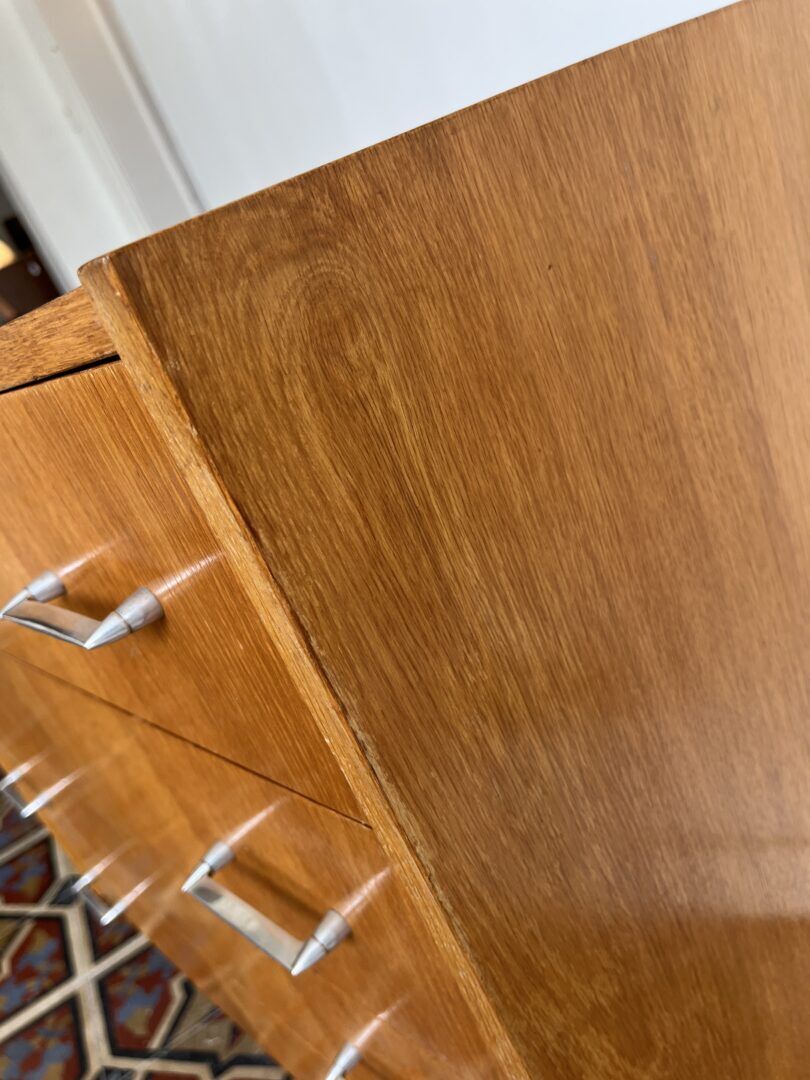Vintage chest of drawers