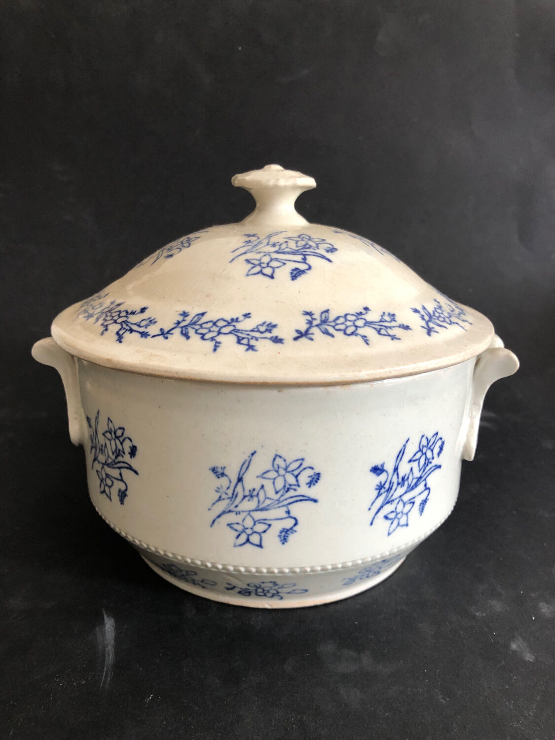 Vintage sandstone soup tureen from Saint Uze