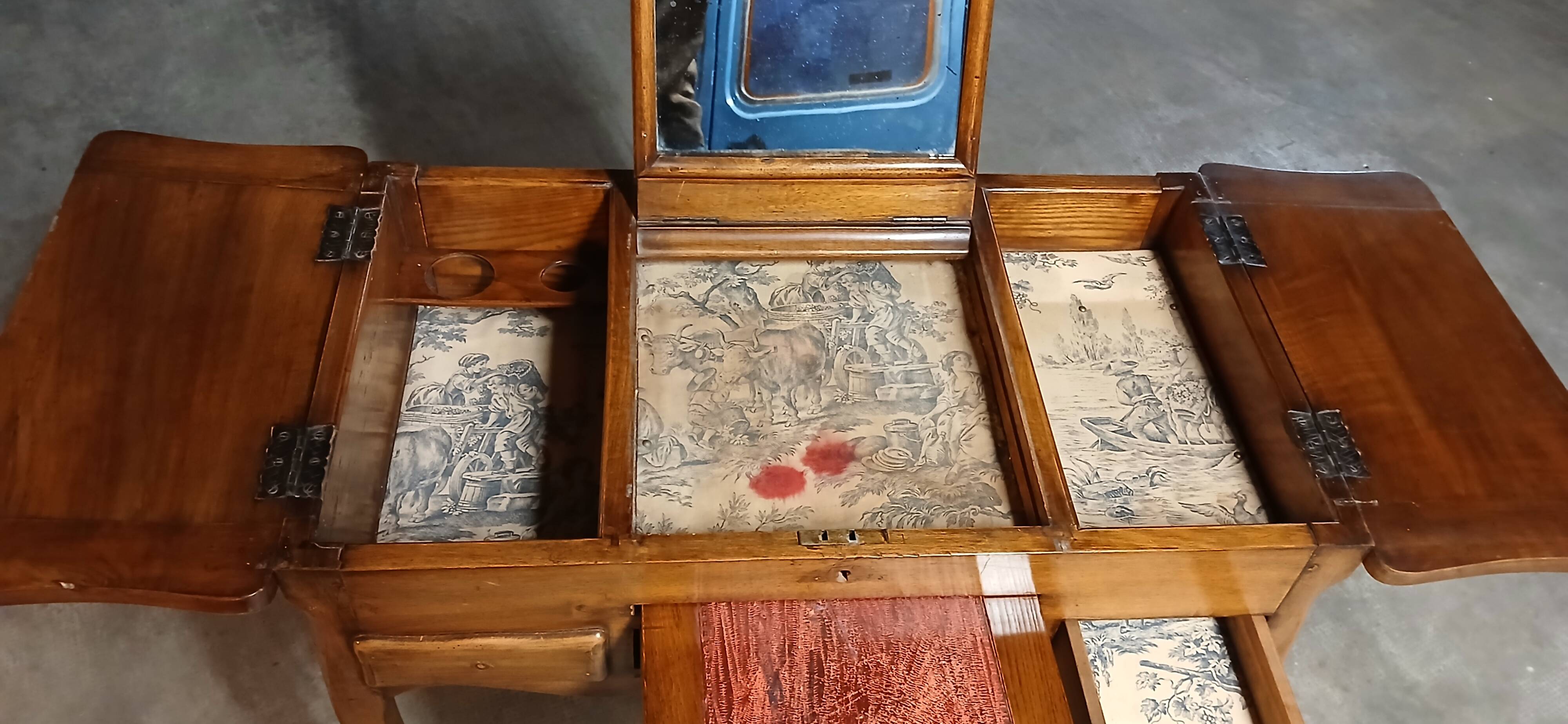 Period dressing table and writing desk in fruitwood, Louis XV style.
