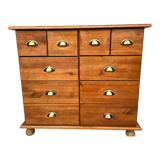Storage cabinet with drawers