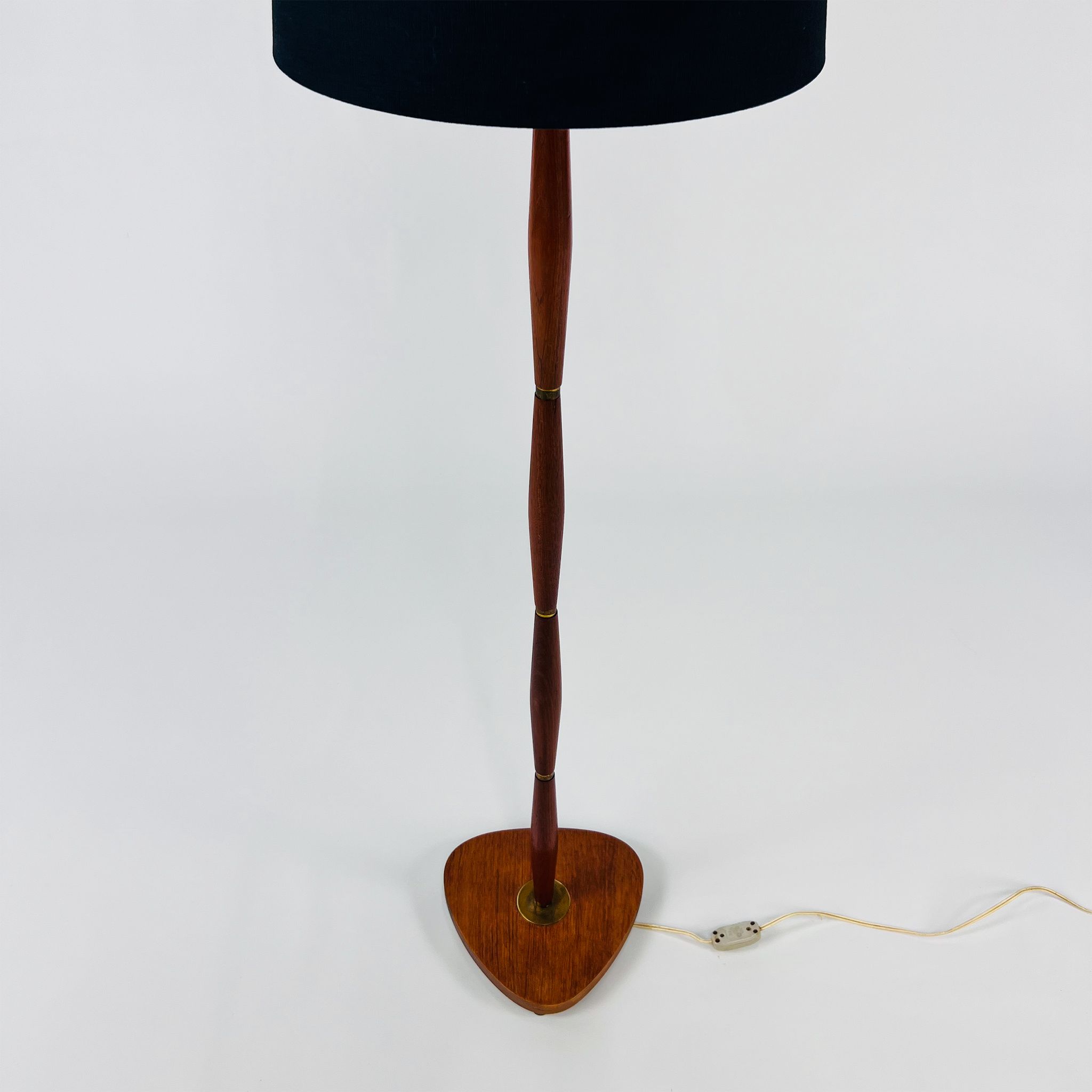 Vintage danish brass and rosewood floor lamp, 1960s.