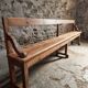 Grand banc ancien en bois avec dossier – fin XIXe siècle, pin et chêne