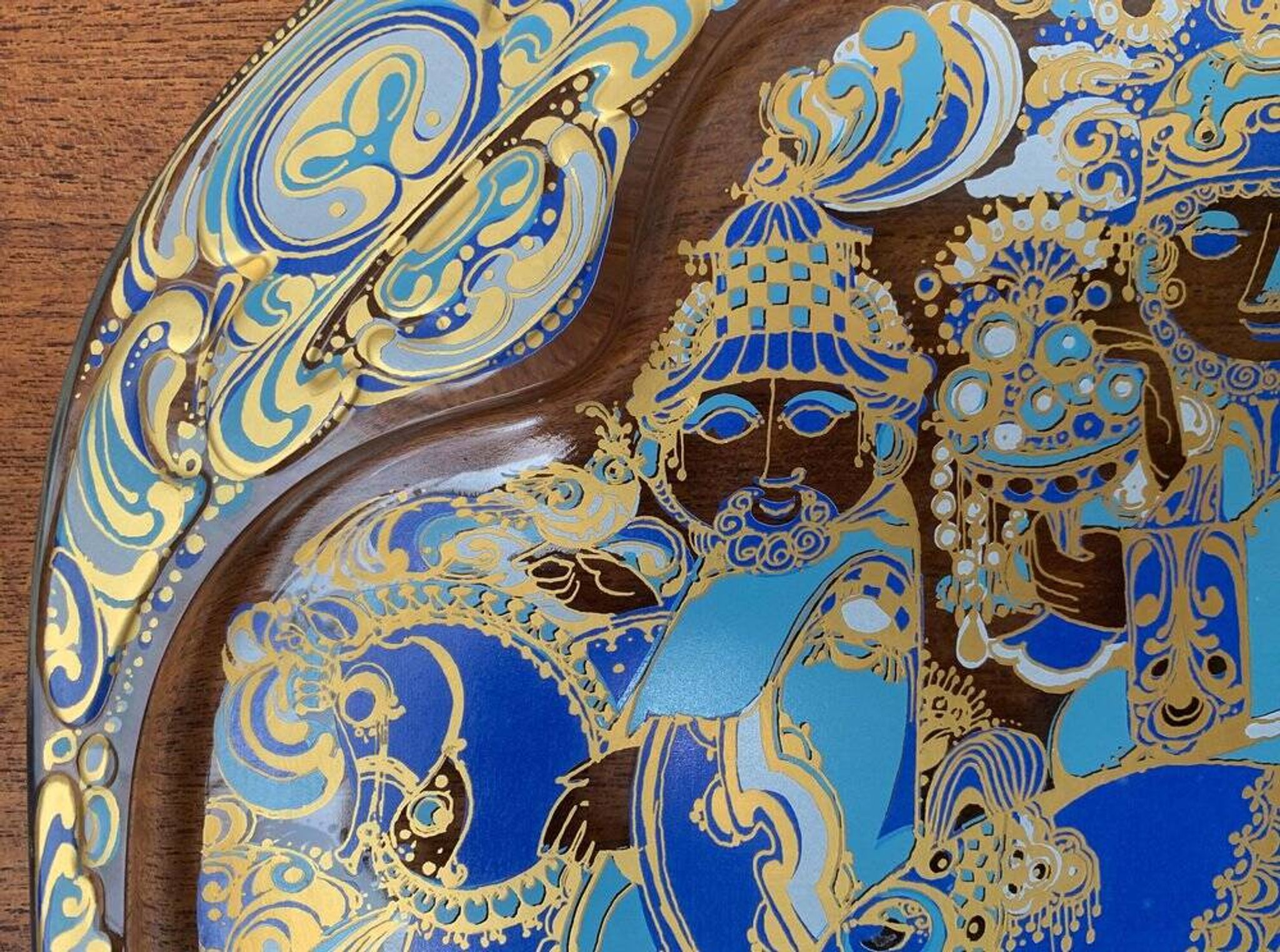 Limited edition German vintage Christmas wall plate by Bjørn Wiinblad for Rosenthal, 1978